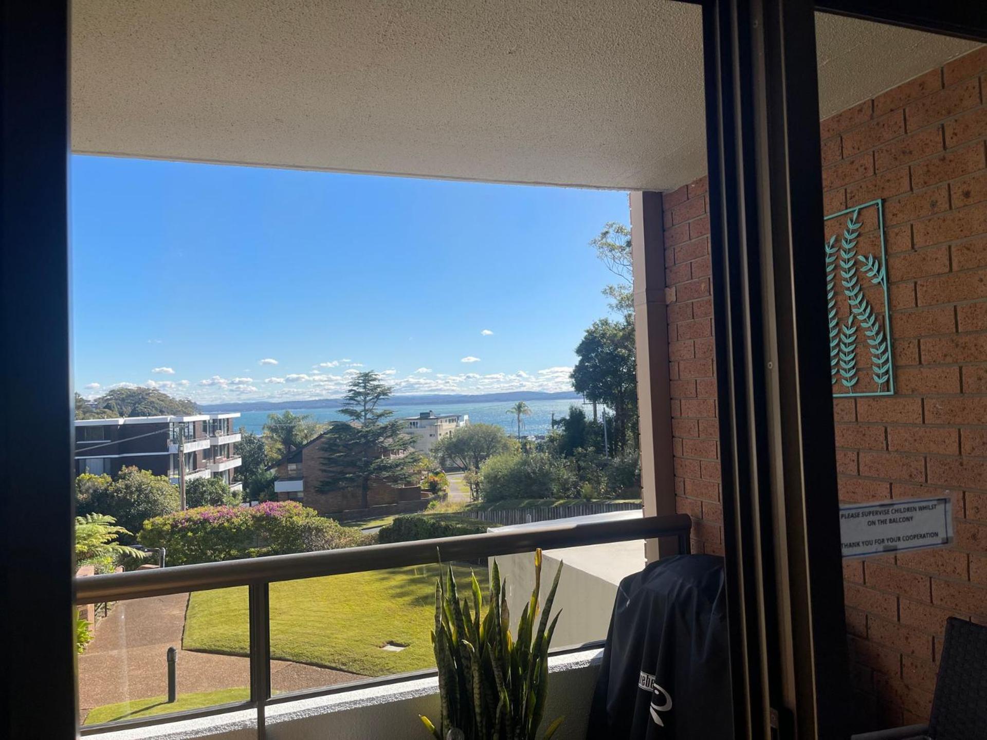 Ferienwohnung The Commodore, 23,9-11 Donald Street - Delightful Unit With Gorgeous Water Views, Air Con And Wi-Fi Nelson Bay Exterior foto